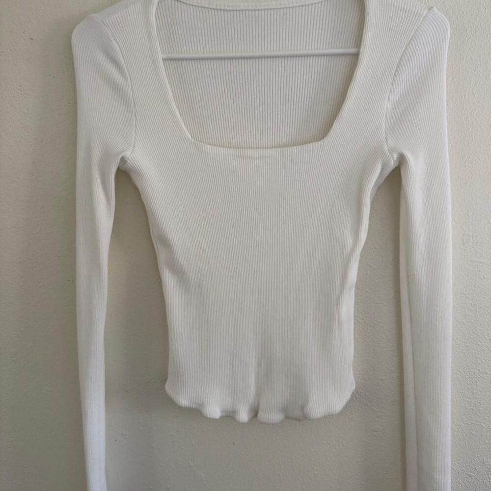 Square neck White long Sleeve